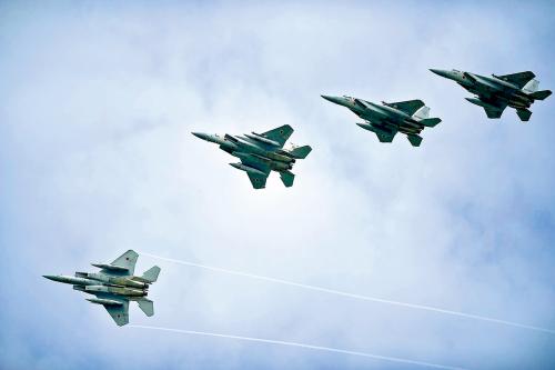 日航空自衛(wèi)隊(duì)F-15戰(zhàn)機(jī)已多次攔截中國(guó)飛機(jī)。圖為去年6月，日方F-15在美國(guó)參加作戰(zhàn)演習(xí)。