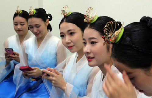 韓國亞運(yùn)會(huì)上的禮儀小姐
